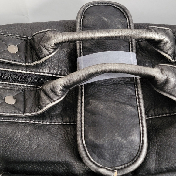 Dr Pepper Duffle Bag Black Faux Distressed Leather New - Picture 4 of 11